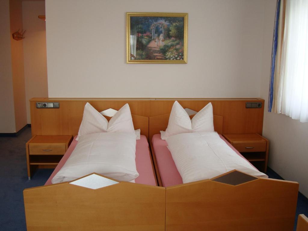 Pension Demmel, Bed & Breakfast Bruckmuhl Phòng bức ảnh
